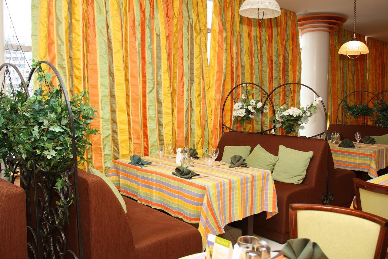 Slavinasport Hotel Zslobin Kültér fotó
